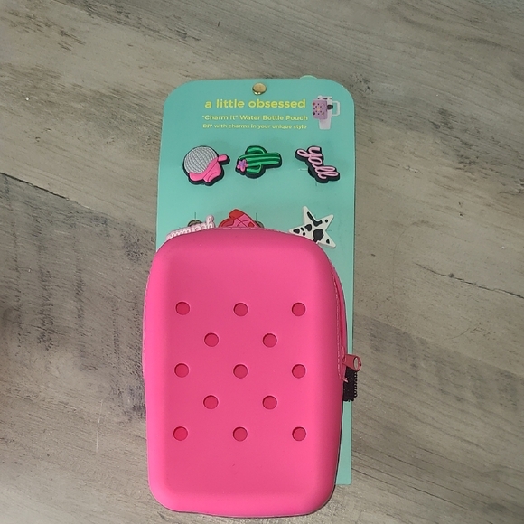 Charm It Other - Charm It  Water Bottle Pouch with Charms